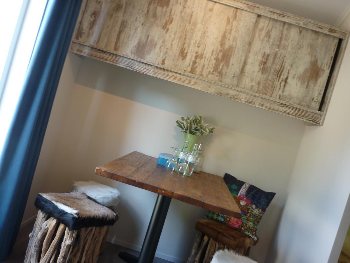 Gladenbach Zu Jeddelohs Bungalows & Apartments -Adult Friendly מראה חיצוני תמונה