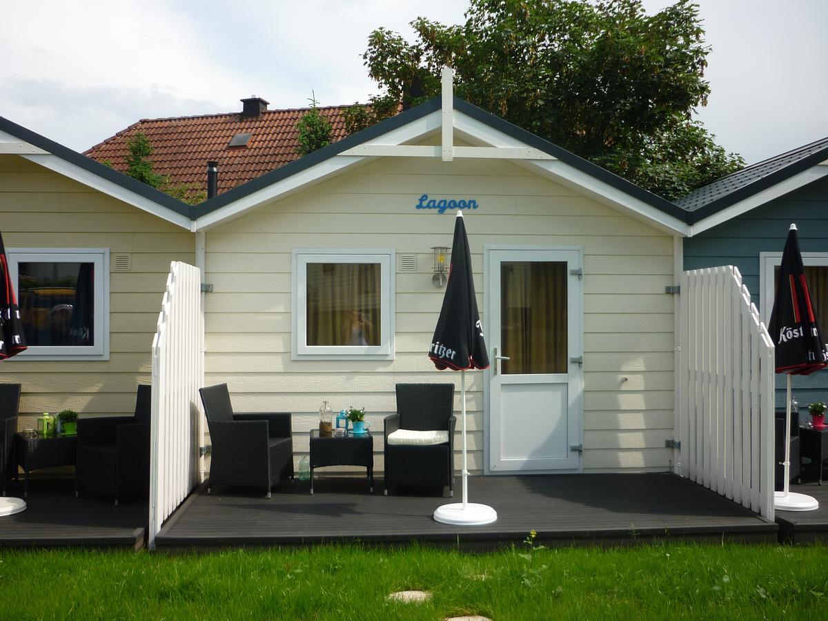 Gladenbach Zu Jeddelohs Bungalows & Apartments -Adult Friendly מראה חיצוני תמונה