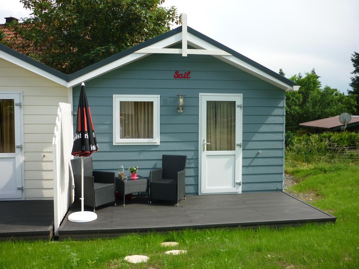 Gladenbach Zu Jeddelohs Bungalows & Apartments -Adult Friendly מראה חיצוני תמונה
